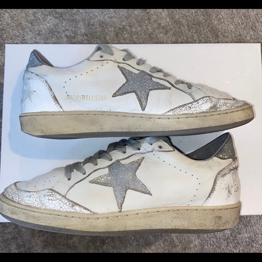 GOLDEN GOOSE distressed white and silver ballstar sneakers. Size womans 6.5